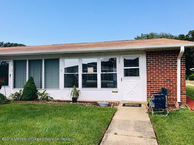 1st image of 1019D Aberdeen Dr