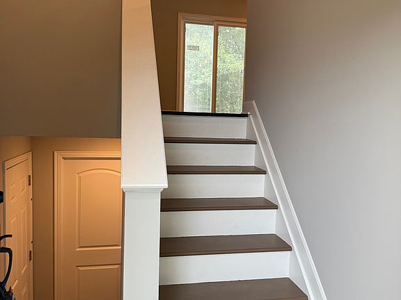3rd image of 1504 Berkhard Dr