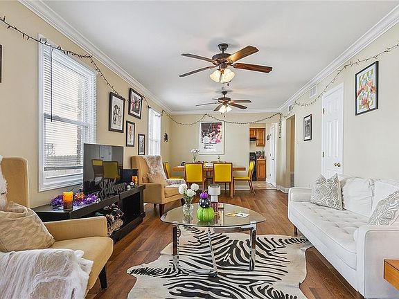 5th image of 6801-03 Vicksburg Ct
