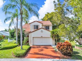 335 NW 45th Ave, Deerfield Beach, FL 33442