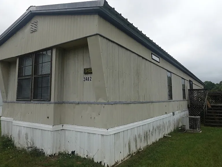Oak Creek Estates MHC — Photo 74