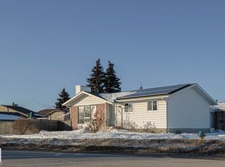 192 Dunluce Rd NW, Edmonton, AB T5X4P3