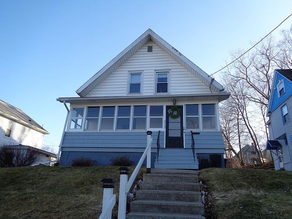1st image of 212 W 1st St