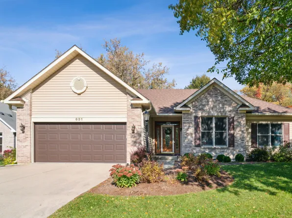 651 Wood Creek Dr, Antioch, IL 60002