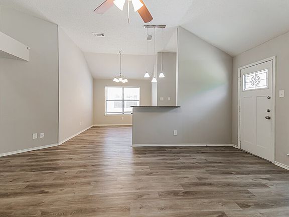5th image of 701 Park View Ave