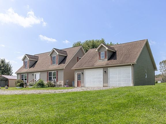 3rd image of 100 Perrine Rd