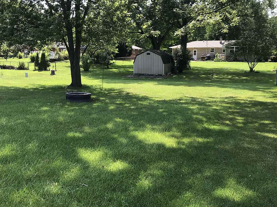 2nd image of 4008 Summersworth Run