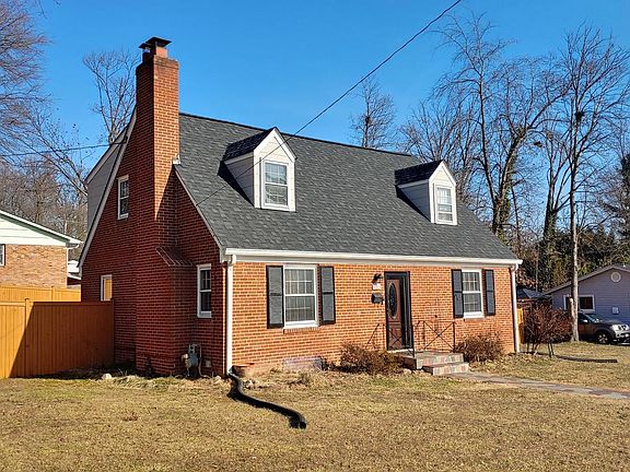 3rd image of 4313 Frankfort Dr