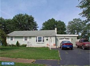 5 Croyden Rd, Newark, DE 19702