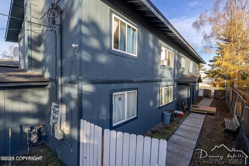 1st image of 432 N Bunn St