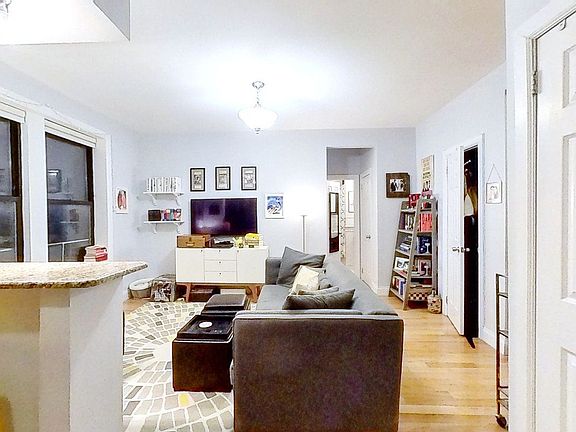 2nd image of 611 W 177th St APT 31