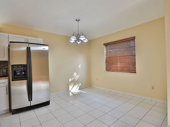 2nd image of 1221 SW 122nd Ave APT 312