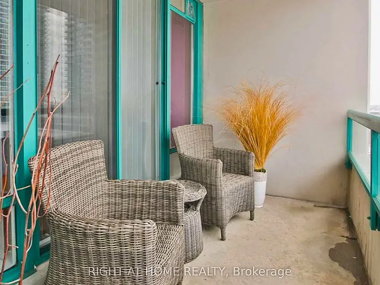 550 Webb Dr #914 — Photo 22