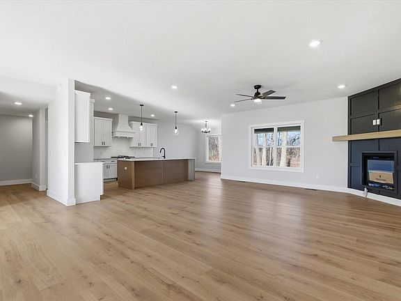 5th image of 5555 E Wild Horse Drive