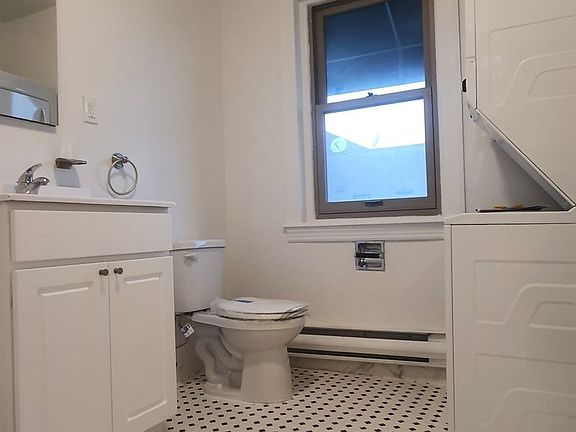 5th image of 41-15 Broadway #2