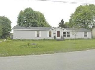 20944 Superior St, Onaway, MI 49765
