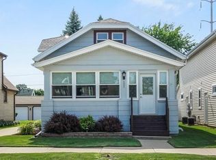 121 S 76th St, Milwaukee, WI 53214