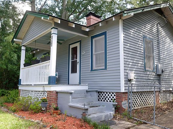 3rd image of 1411 Jackson St