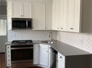 536 Bamford Ave #1, Woodbridge, NJ 07095