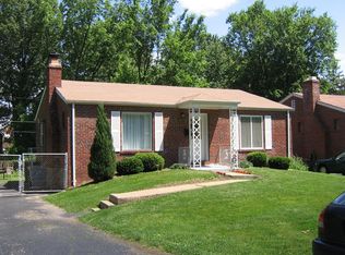 7745 Drexel Dr, Saint Louis, MO 63130