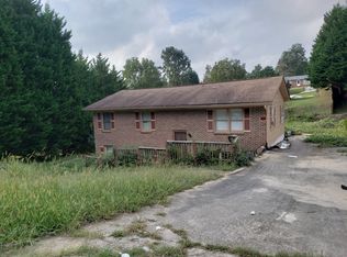 2188 Deville Ln, Gainesville, GA 30507