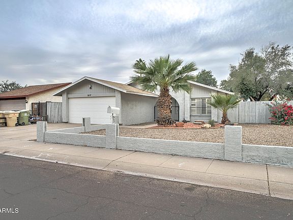 3rd image of 5637 W Golden Ln