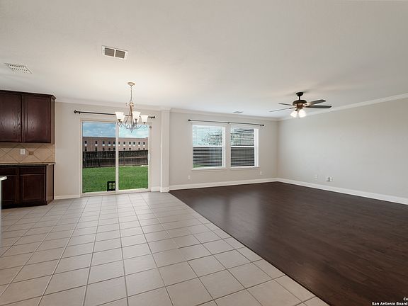 4th image of 5811 Southern Knoll