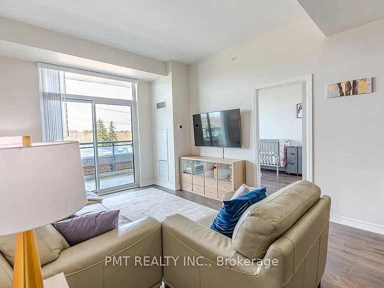 11611 Yonge St #516 — Photo 9