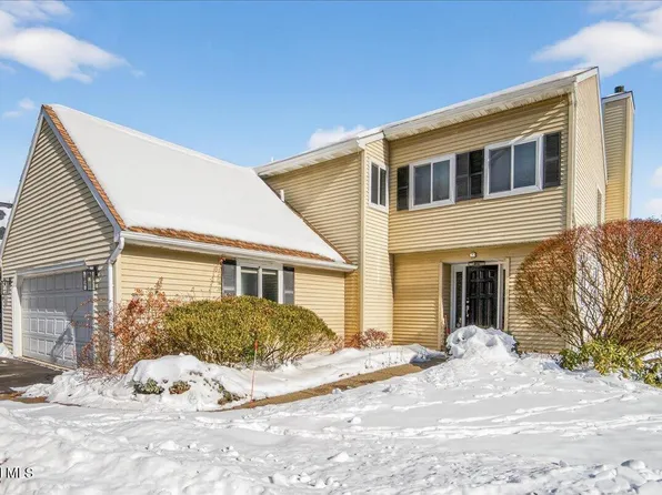 30 Loudonwood East, Loudonville, NY 12211