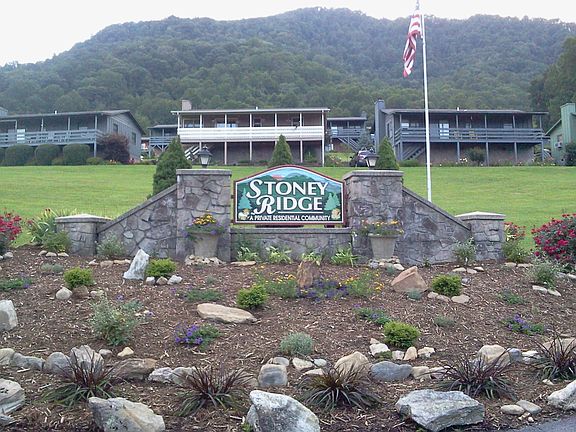 Stoney Ridge Entrance