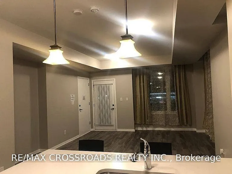 1460 Whites Rd #311 — Photo 2