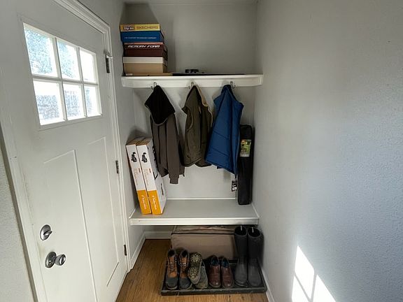 5th image of 813.5 E 57th St #813.5