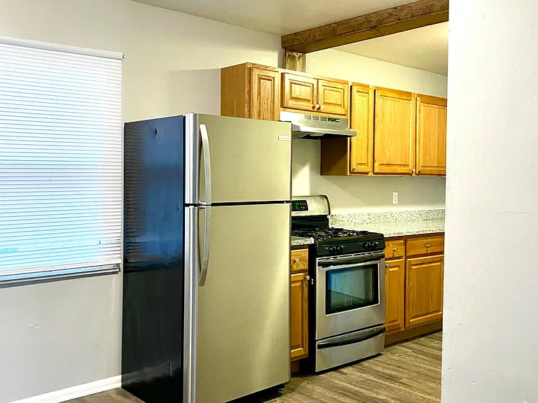 622 Oakwood Ave — Photo 11