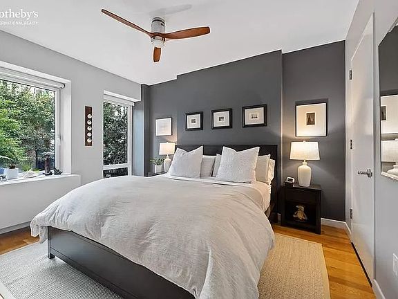 4th image of 454 W 54th St APT 2L