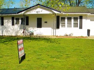 1302 S Roache St, California, MO 65018