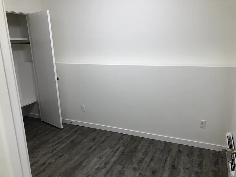 231 McArthur Cres — Photo 10