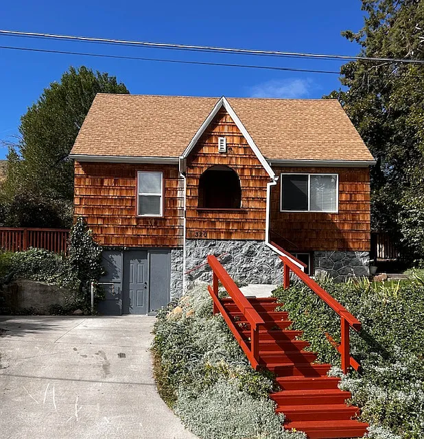 320 S Rogers St