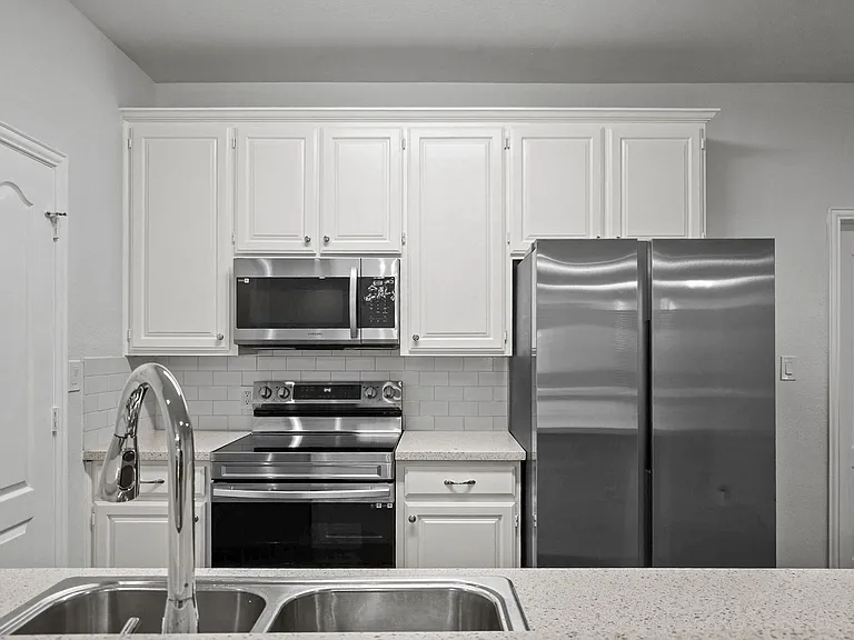 1501 Cedar Elm Dr #101 — Photo 11