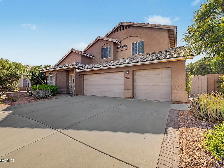 9053 W Banff Ln — Photo 3