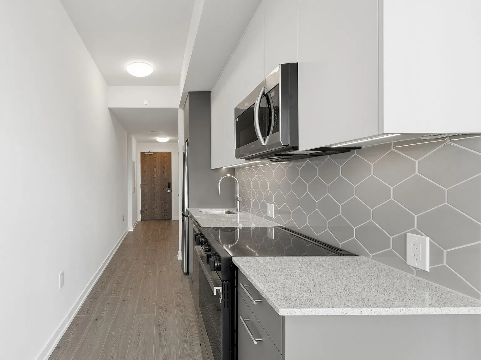 1 bed, $1,750 — Photo 4