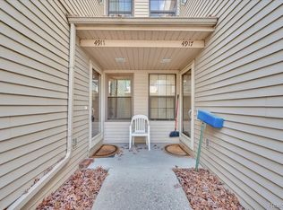 4911 Oak Hill Dr, Waterford, MI 48329