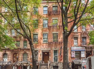 9 Saint Marks Pl, New York, NY 10003