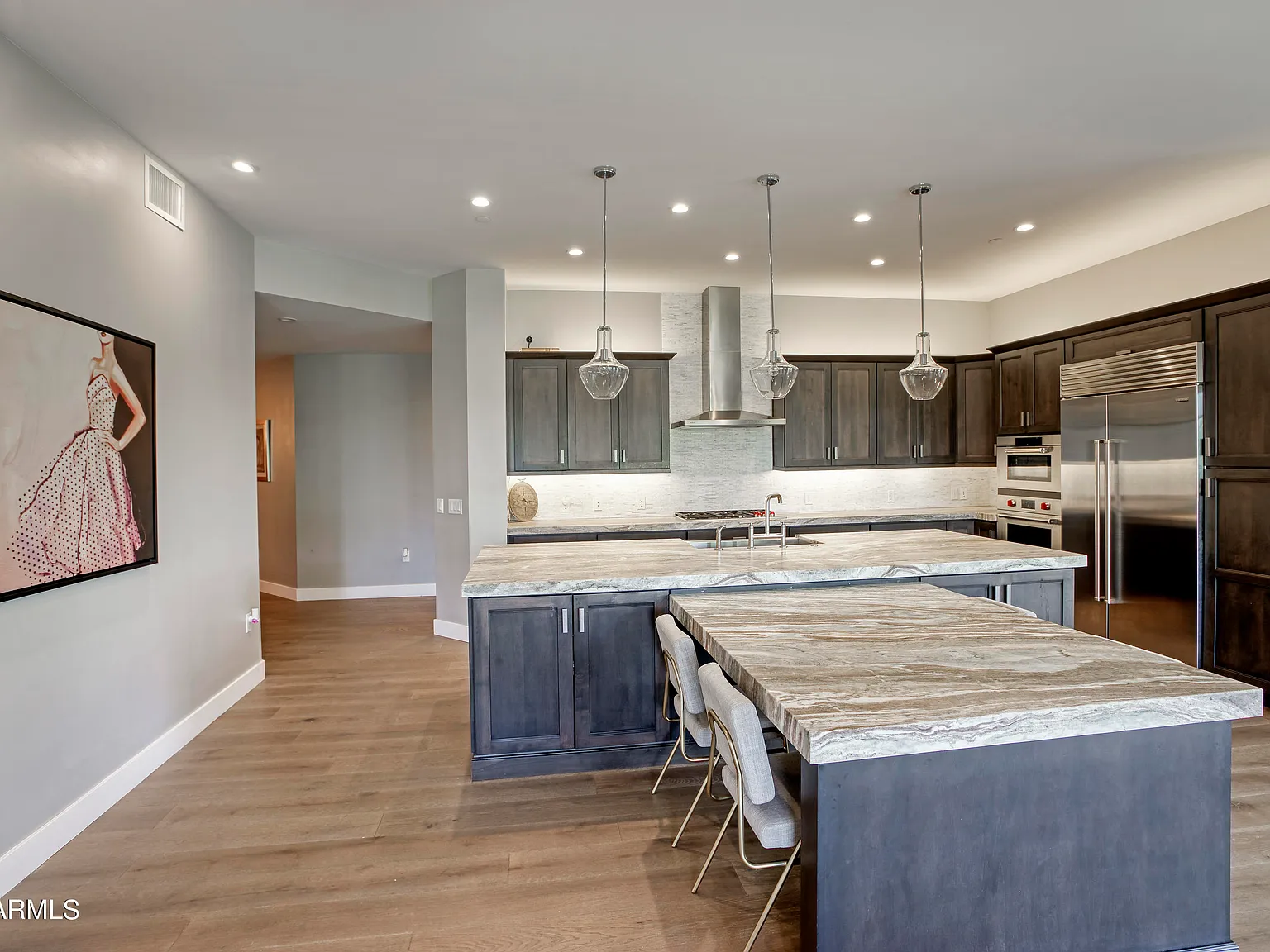 4 bed, 3.5 bath, 3016 sqft, $13,000 — Photo 3
