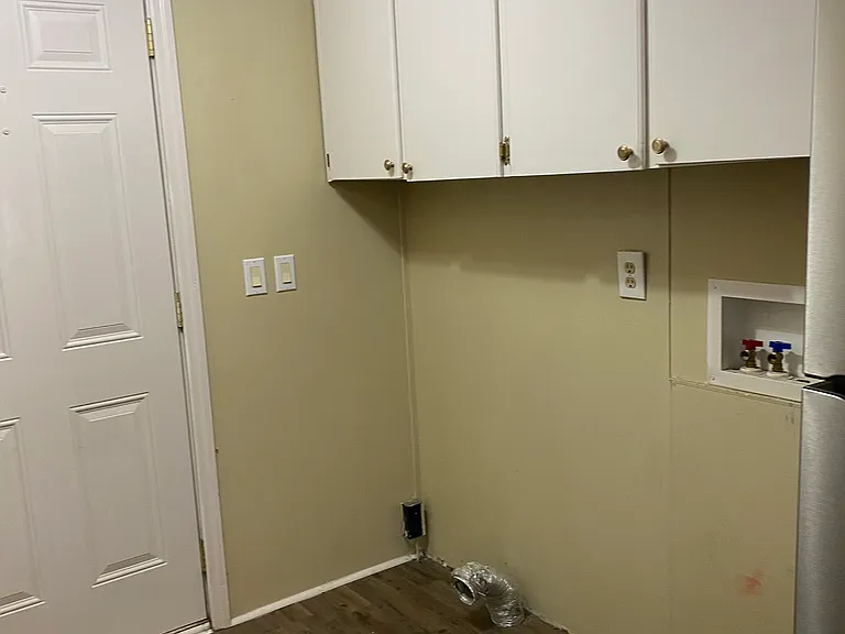 413 Sandy Ct — Photo 7