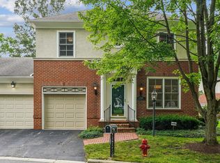 1349 White Oak Ln, New Albany, OH 43054