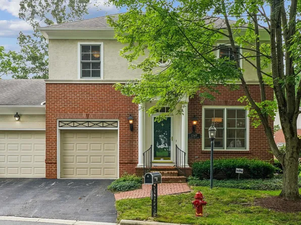 1349 White Oak Ln, New Albany, OH 43054