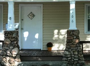 2166 N Kellett Ave, Springfield, MO 65803