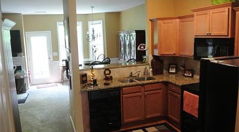 5th image of 3552 Greenwich Ave #0