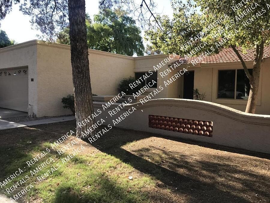 1st image of 380 E Barbarita Ave