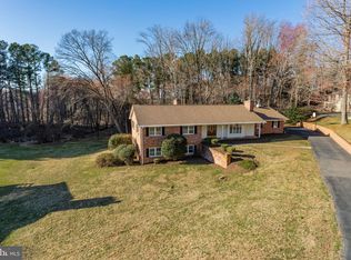 1302 Alps Dr, Mc Lean, VA 22102